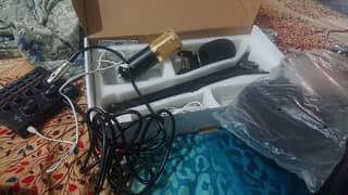 Microphone With Sound Card and Phantom Power Supply