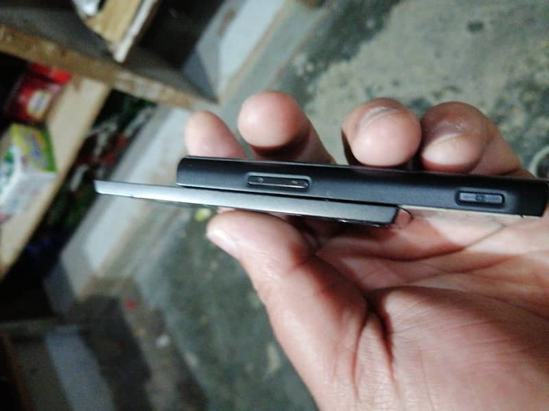 Nokia x3 4