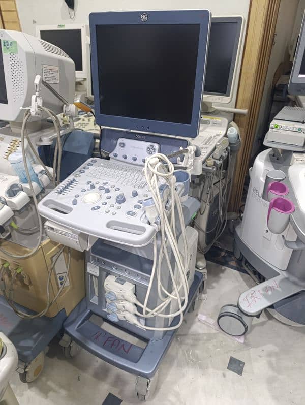 Honda HS-2500 Ultrasound Machine 12