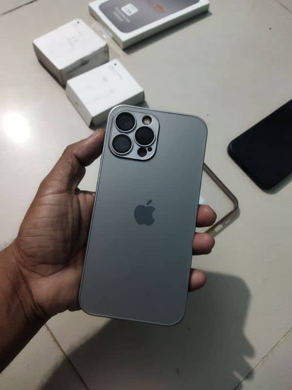 Iphone 13 Pro Max Factory Unlocked 9