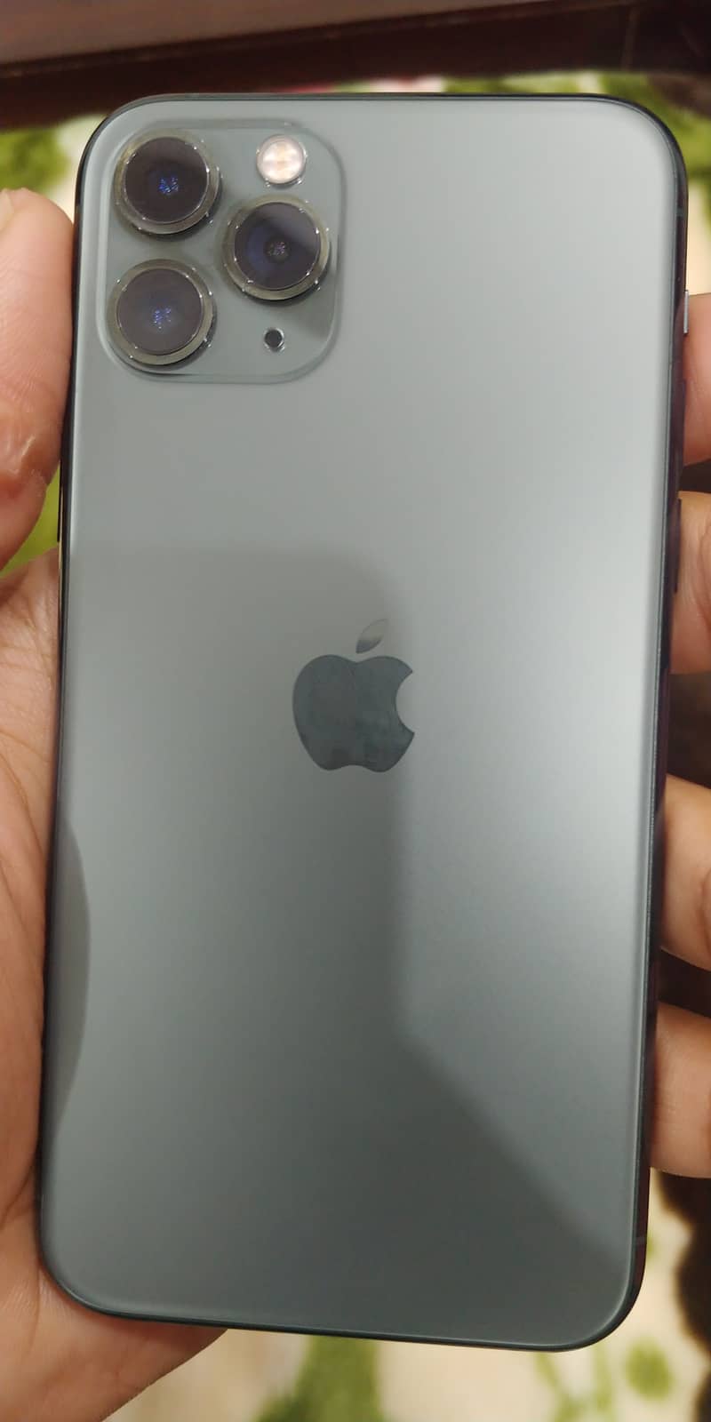 Apple iPhone 11 Pro 1