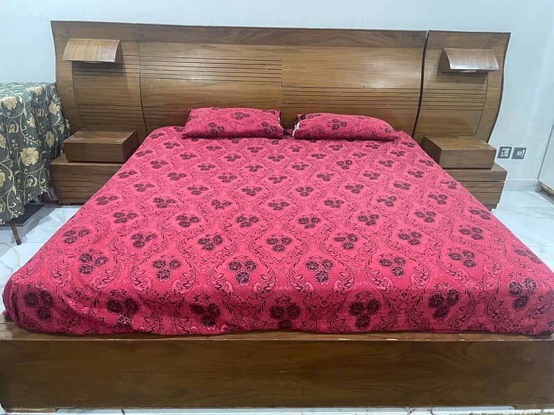 King Size bed with mattress 5