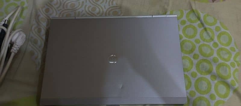 mint condition main hai i5/3th gen with ssd 3