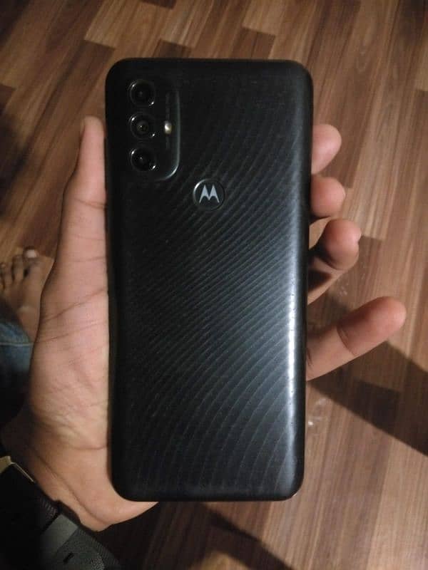 15000 Moto g power 2