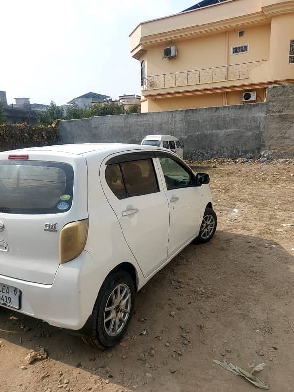 Daihatsu Mira 2013 4