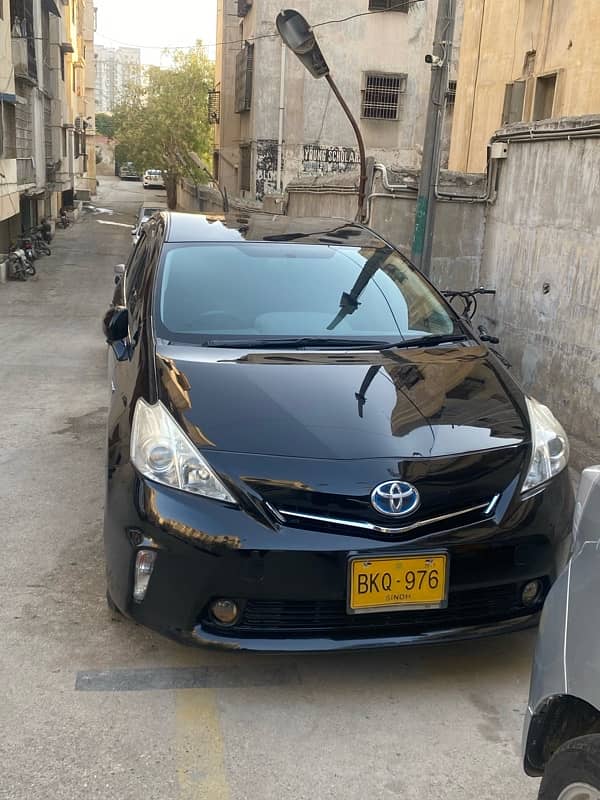 Toyota Prius Alpha 2014 model 2017 registration 7 seater 1