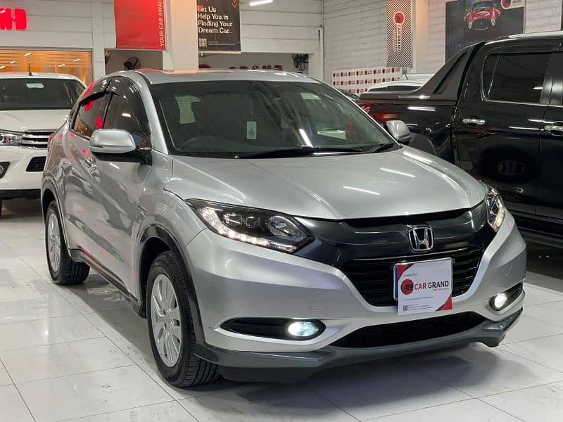 Honda Vezel 2016 S Variant 4WD 1