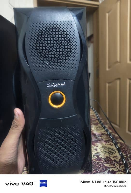 Audionic flex F-600 4