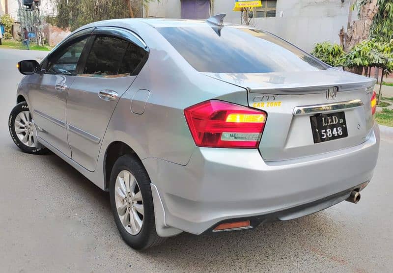 Honda City 1.5 Aspire Prosmatic 2018 3