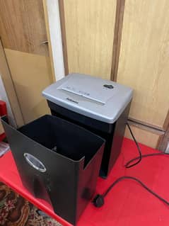 Fellowes 12 Sheets A4 Stripcut Paper Shredder Imported