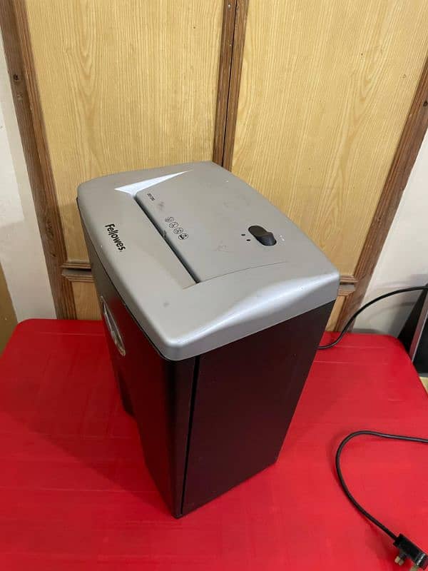 Fellowes 12 Sheets A4 Stripcut Paper Shredder Imported 4