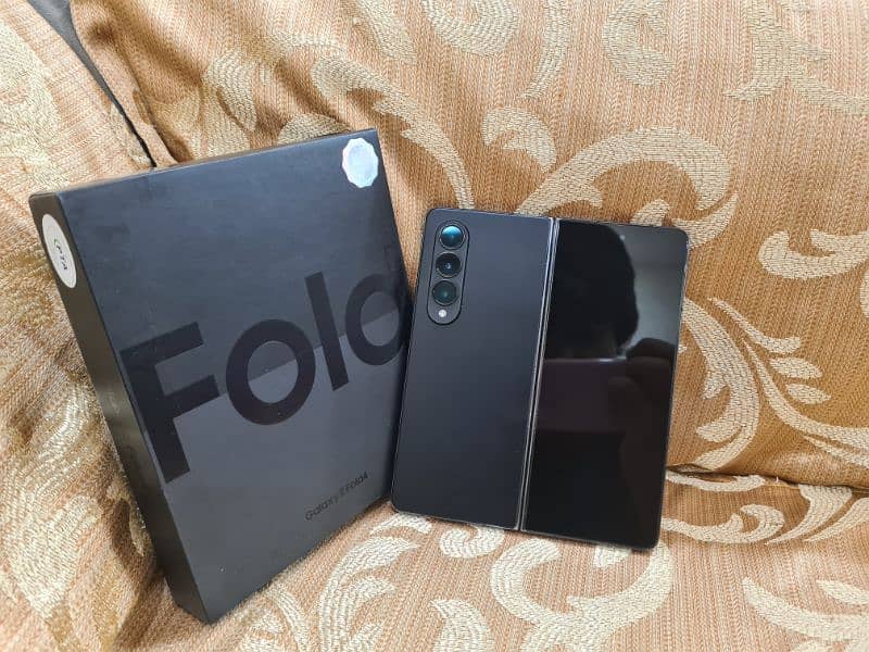 Samsung Galaxy Z Fold 4 12gb 256gb Non pta ALL OK 1