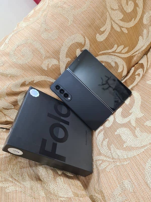 Samsung Galaxy Z Fold 4 12gb 256gb Non pta ALL OK 2