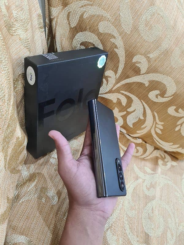 Samsung Galaxy Z Fold 4 12gb 256gb Non pta ALL OK 4