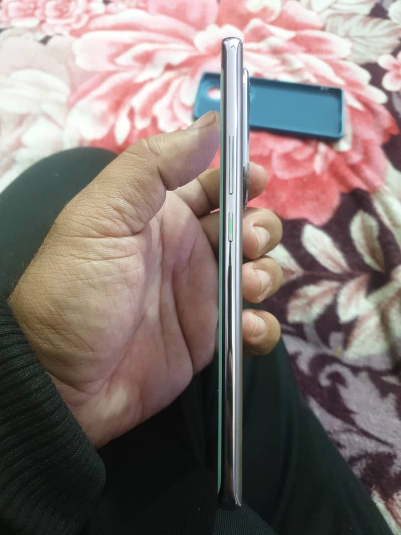 OPPO Reno 10 pro 5G non pta 12/256 for Sale Contact  03104482094 7