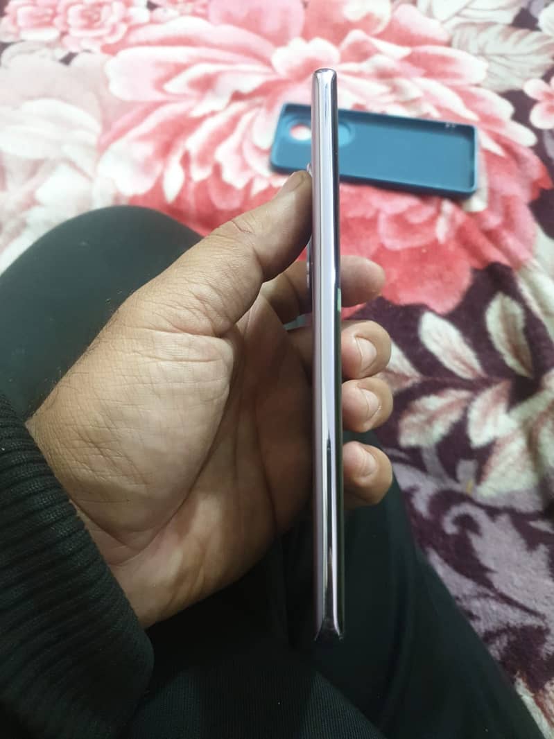 OPPO Reno 10 pro 5G non pta 12/256 for Sale Contact  03104482094 9