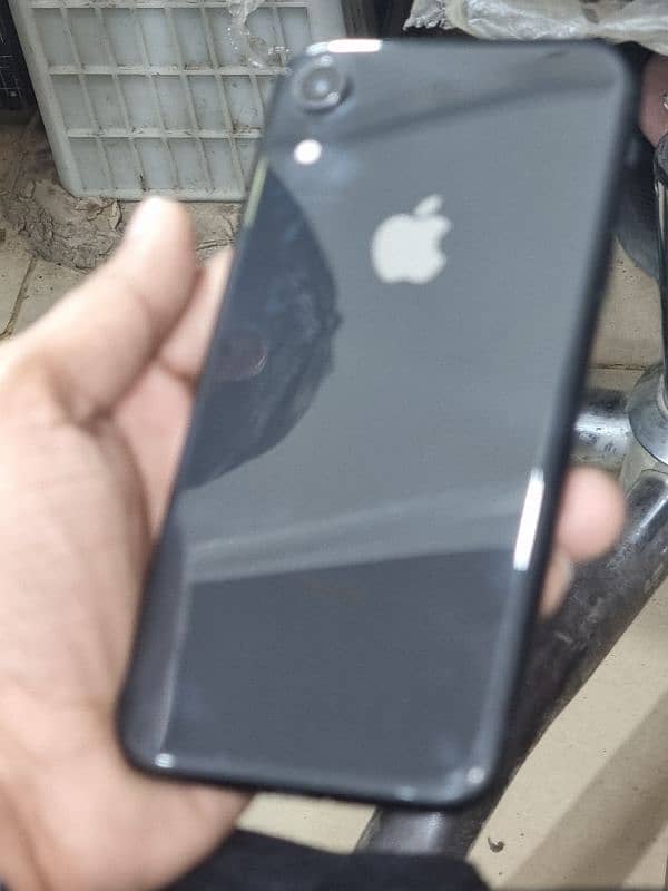 iPhone Xr 64gb Non PTA JV 3