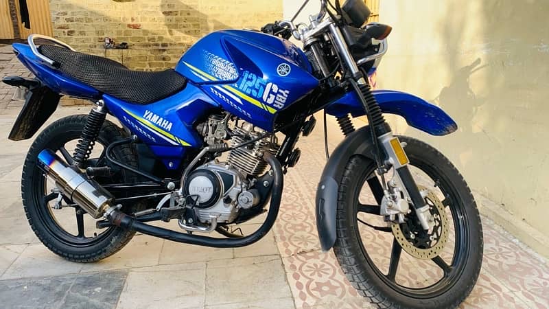 Yahama YBR125G blue colour 2019 modal 0