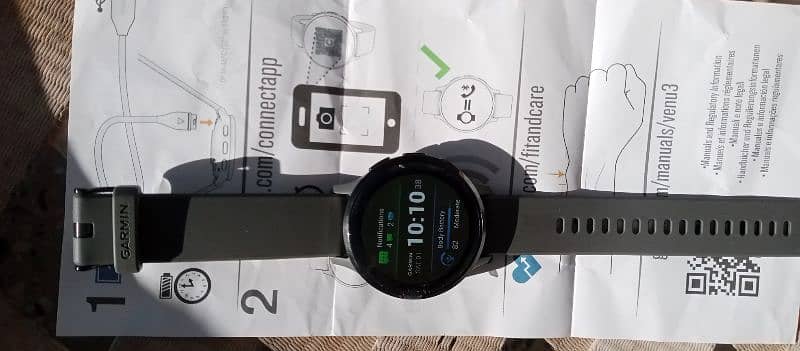 Garmin Watch Vanu 3s &  Forerunner 165 1