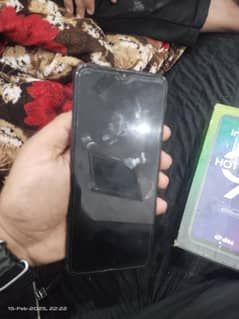 Infinix hot 9 play with box  Condition 10/8 RAM ROM. 4/64 battery.