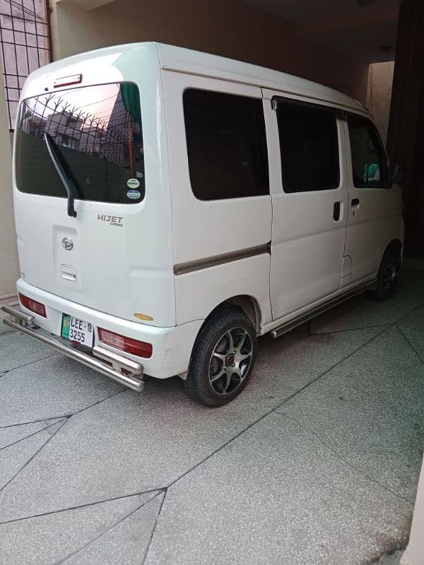 Daihatsu Hijet 2018 6