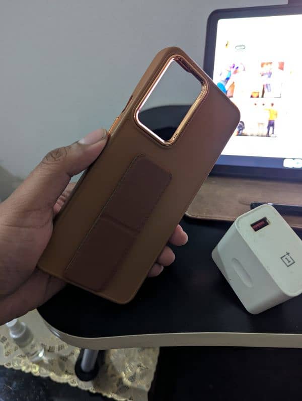 65 Watt Original charger for OnePlus Mobile with cover Case 1