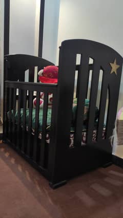 baby cot