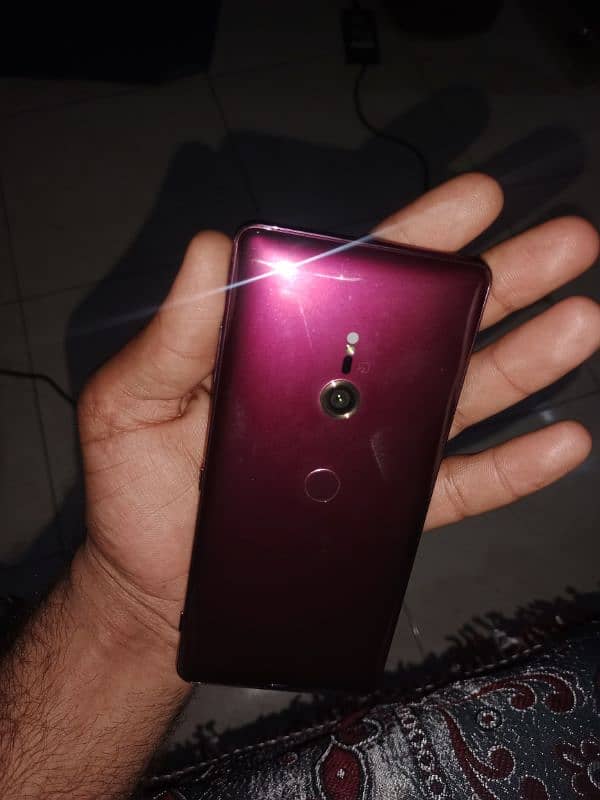 sony xperia xz3 7