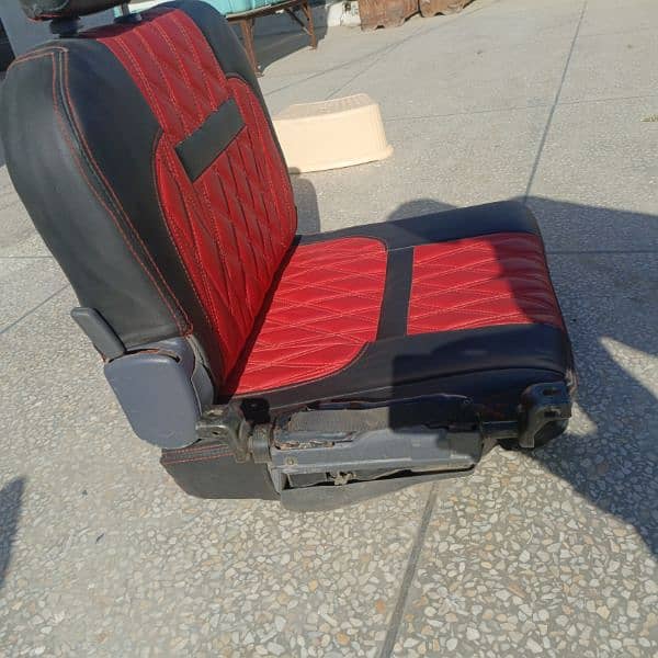 Prado jeep folding seat for sale 3