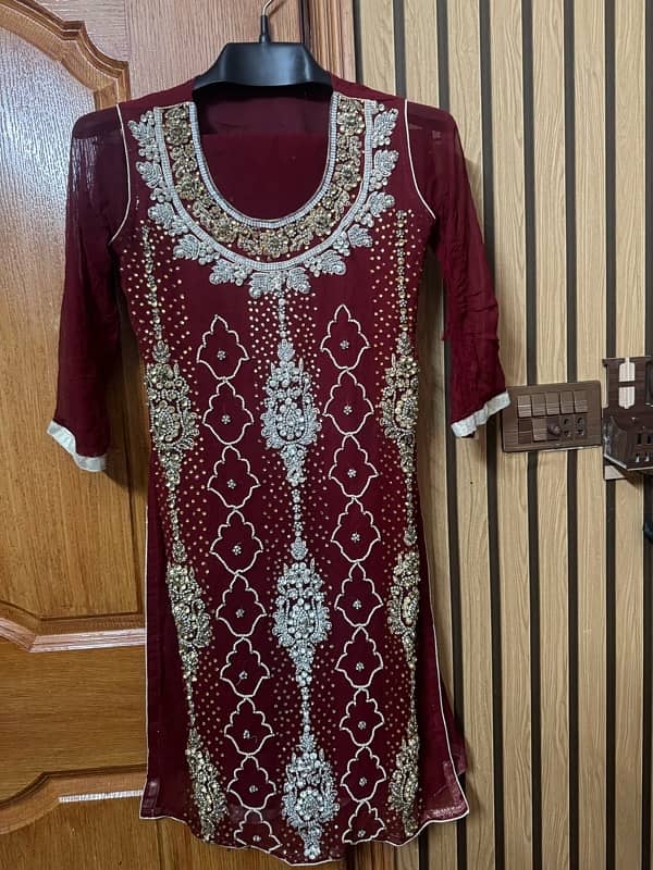 maroon and peach fancy dress 5000 each 3