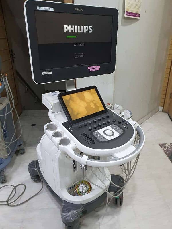 Japan / Europe Used Ultrasounds, Dopplers & Cardiac Units 12