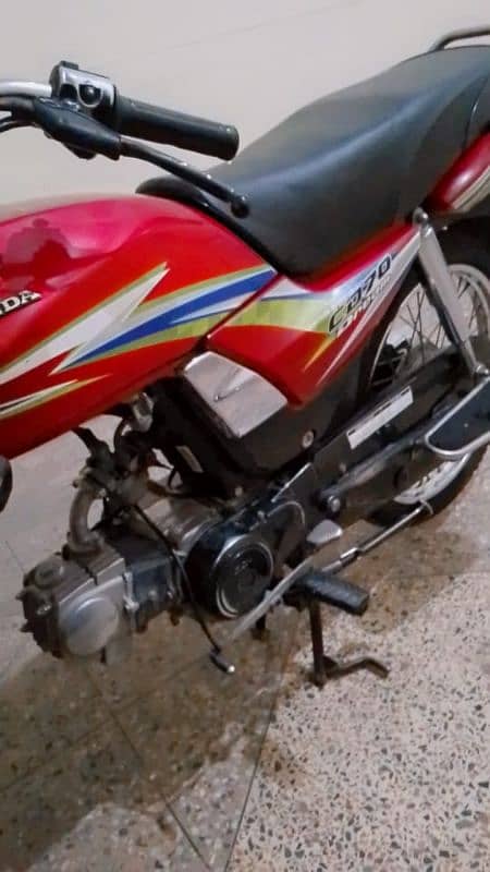 Honda CD 70 Dream 2017 Model for Sale – Excellent Condition 2