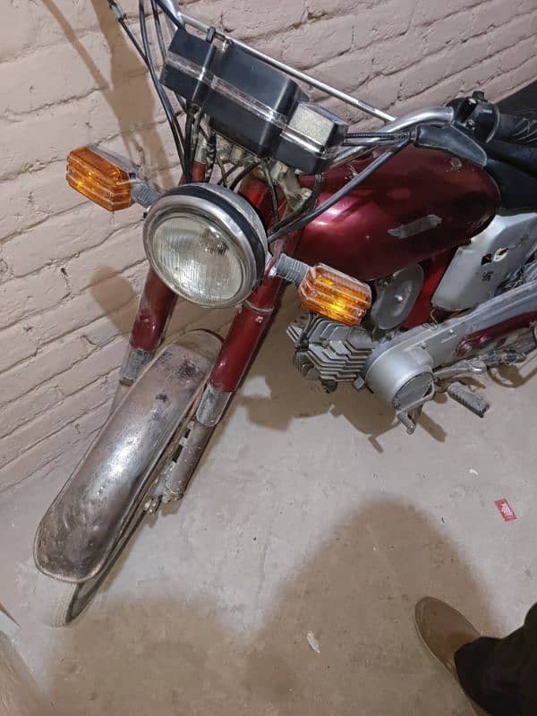 yamah 2 stork 1986 powerfull bike 4