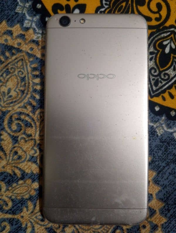 oppo A57 3/32 condition 10/8 with box 0