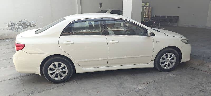 Toyota Corolla XLI 2011 3