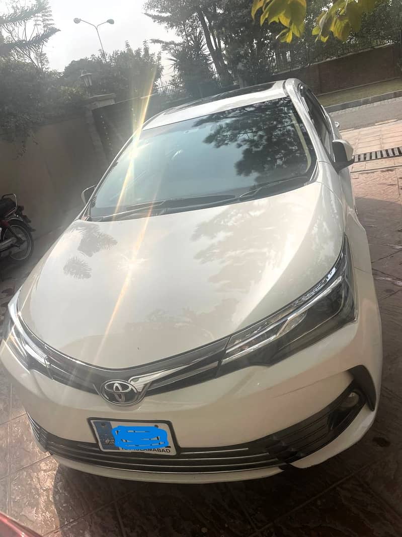 Toyota Corolla Altis Grande CVT-i 1.8 2019 2