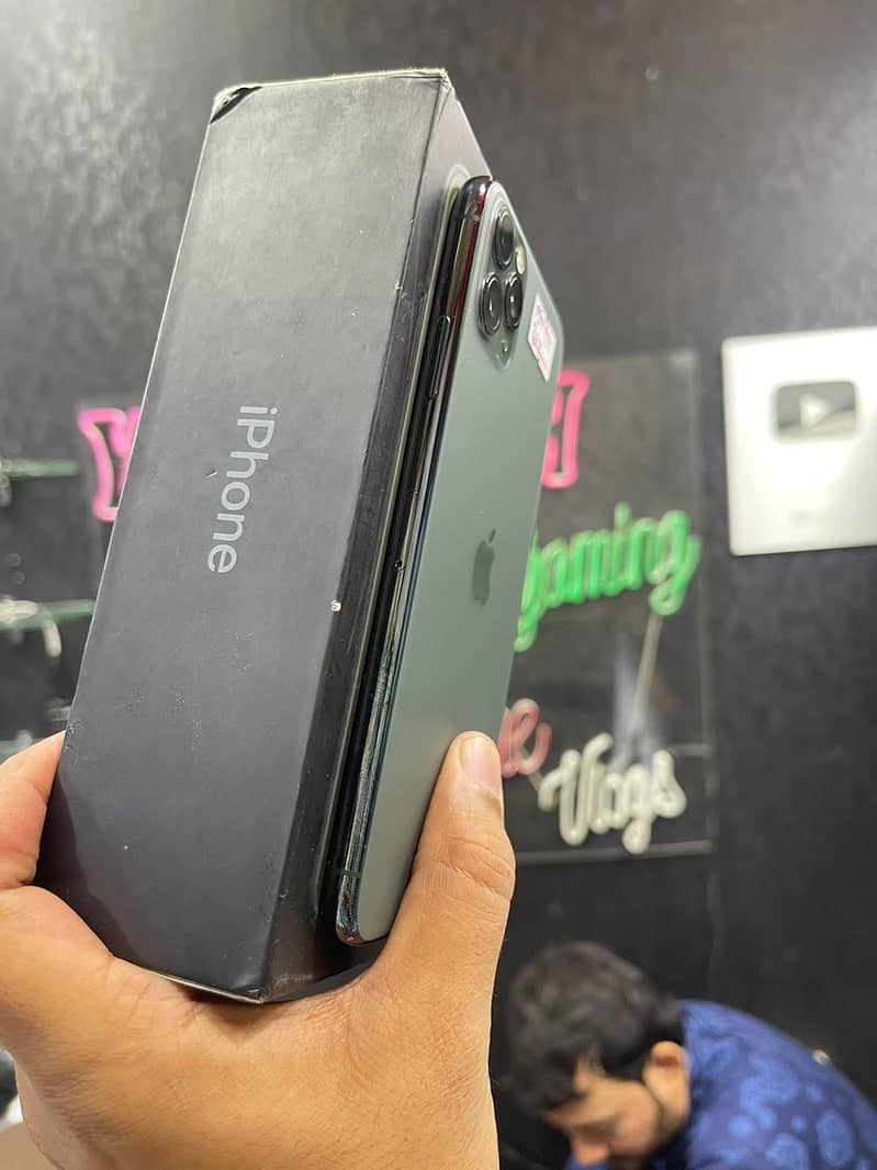 Apple iPhone 11 Pro FULL BOX PTA APPROVED 256GB 03156293543 WHATSAPP 5