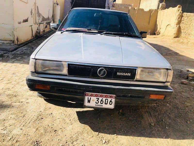 Nissan Sunny 1986 5