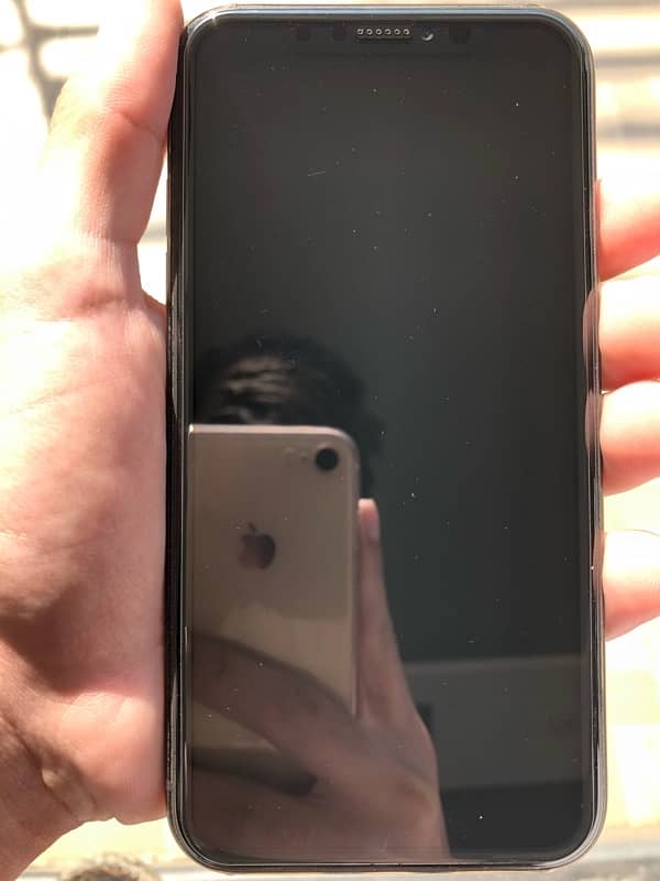 IPHONE XR 128GB 1