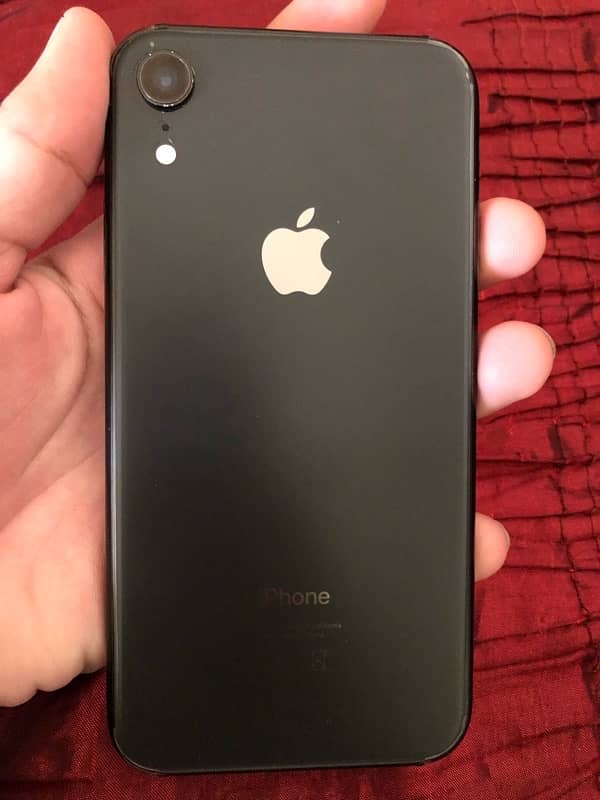 IPHONE XR 128GB 4