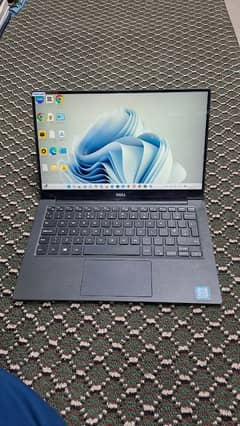 Dell XPS 13 9360 i7 7th Gen 4k Touch Screen