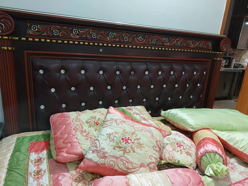 Bed set for sale 7