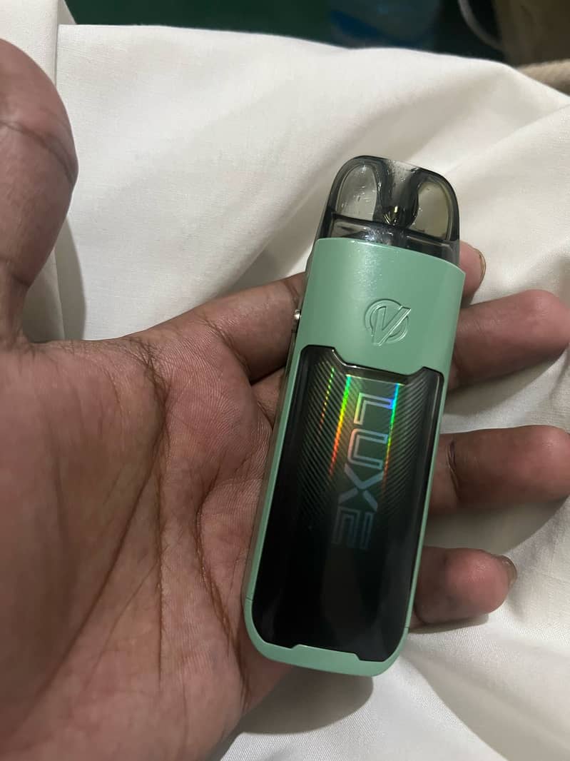 Vaporesso luxe xr max pod mode kit 80 watt device for sale 1