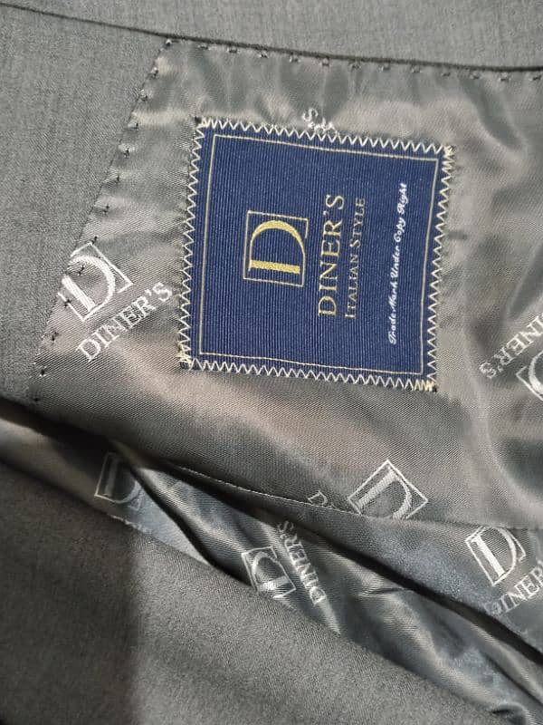 Dinner's Italian style formal gray  2 piece for sale 2