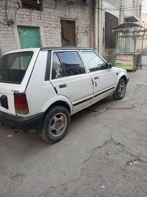 Daihatsu Charade 1983 2