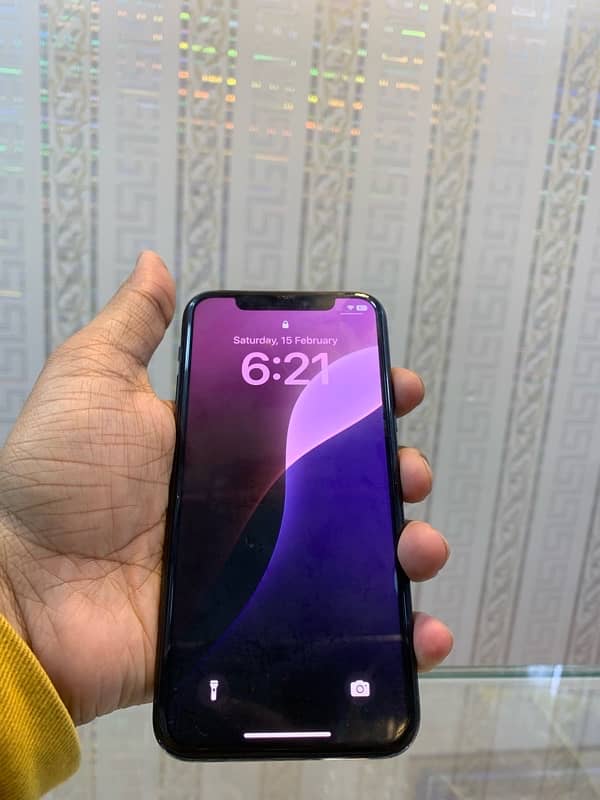 IPhone 11 Pro 1