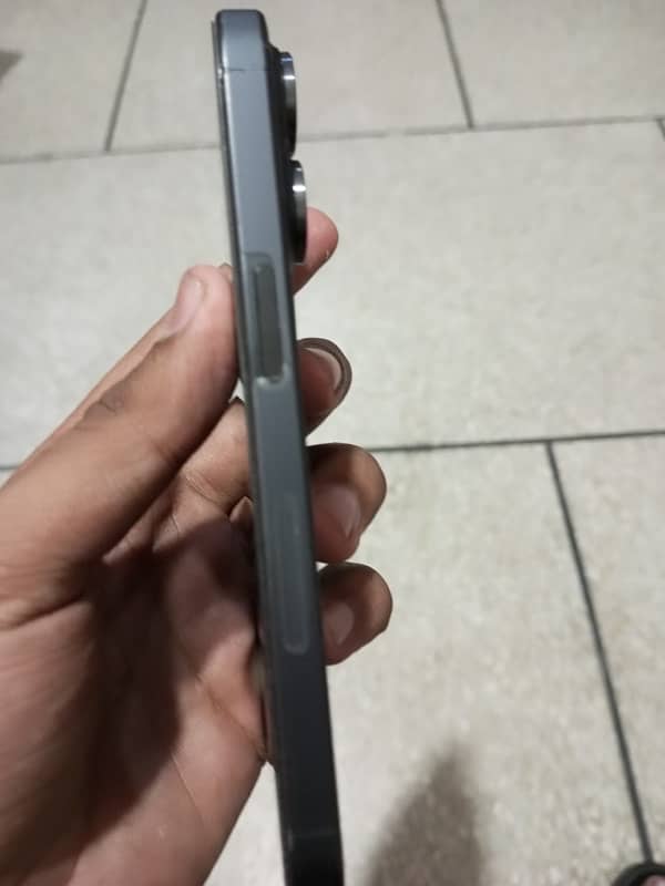 iPhone 15 pro non pta 2