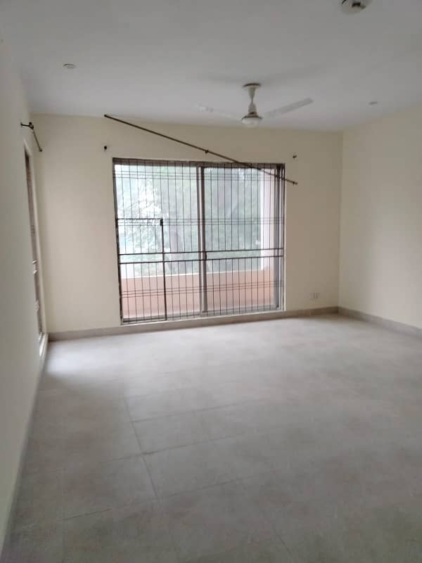 1 Kanal Upper Portion Available For Rent In Gulberg 3 Lahore 0