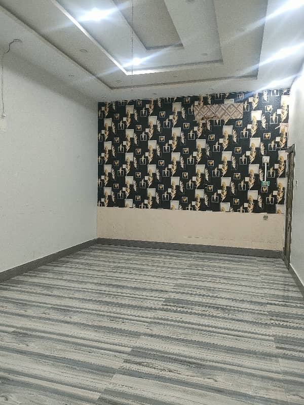 3000 Sq Feet Ground Floor Hall Available For Rent At Main Canal Road Faisalabad 4