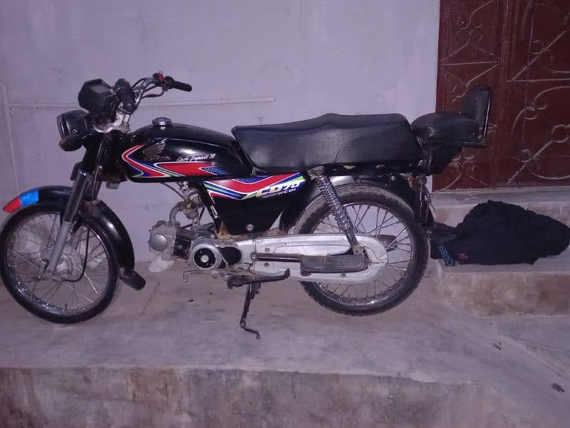 honda 70cc bike neat and clean 2